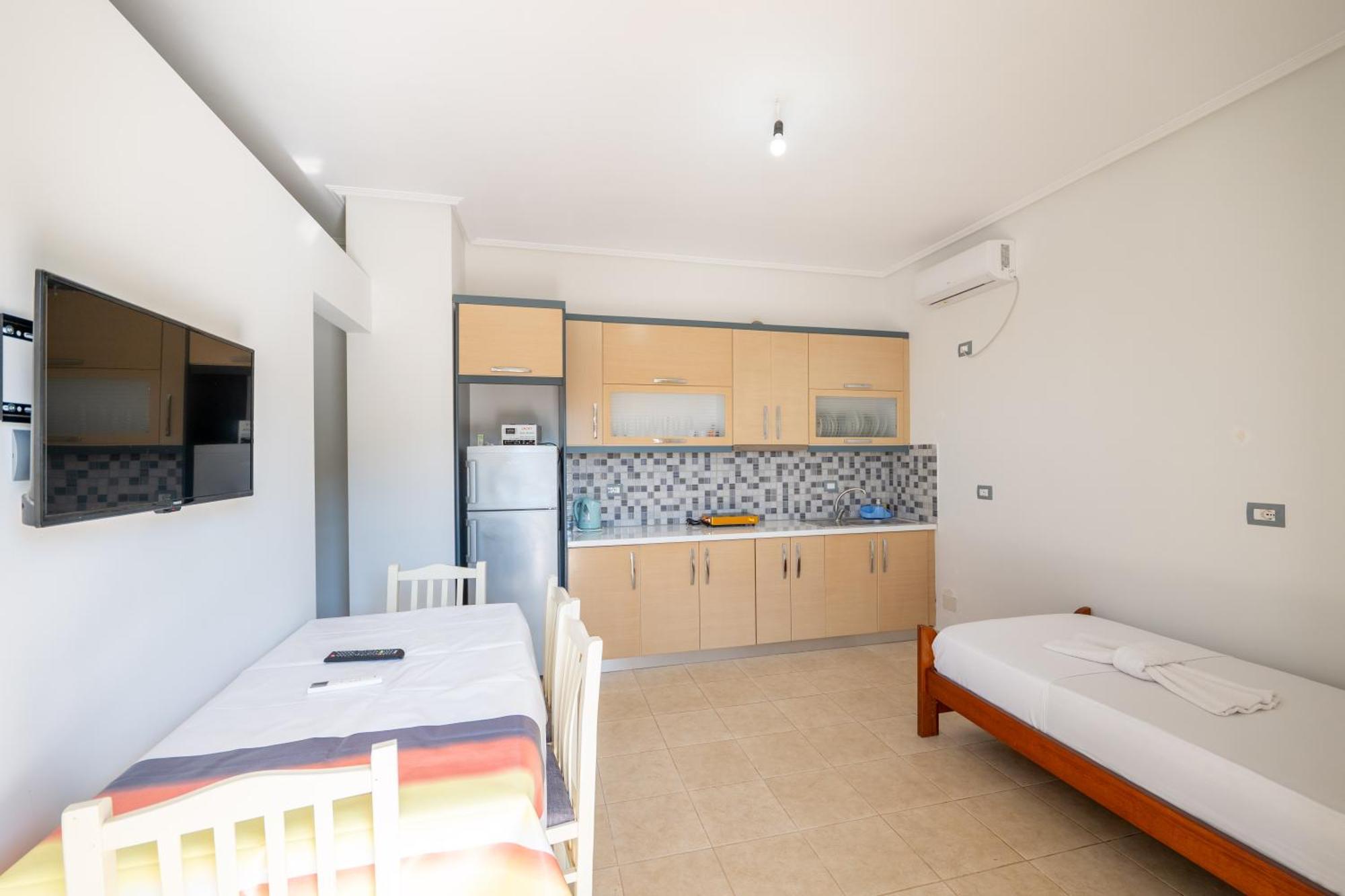 Celi Apartment *