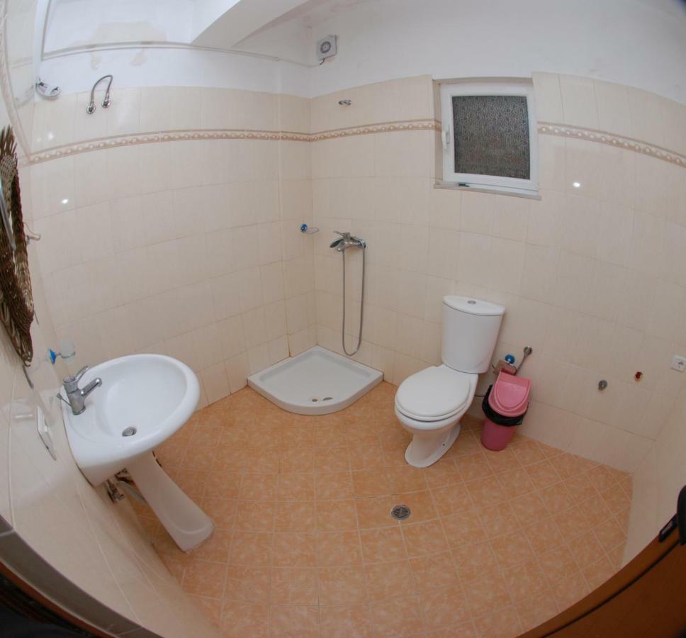 Celi Apartment Sarande